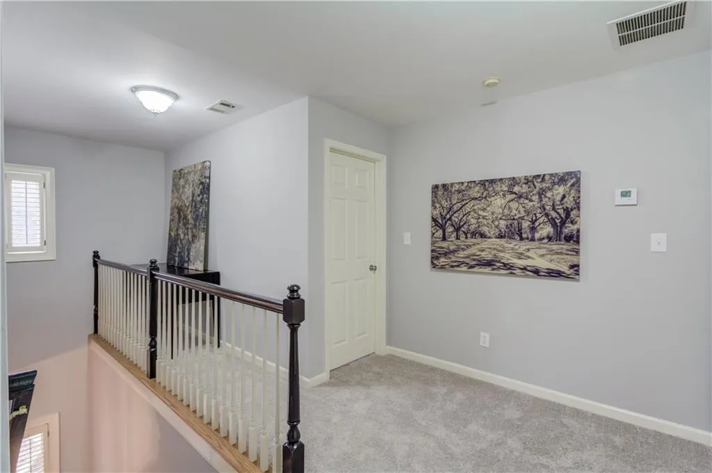 345 Fountain Oaks Lane, Sandy Springs, Georgia 30342, 3 Bedrooms Bedrooms, ,2 BathroomsBathrooms,Residential,Sold,345 Fountain Oaks Lane,6838784