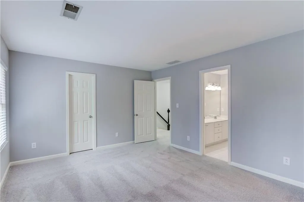 345 Fountain Oaks Lane, Sandy Springs, Georgia 30342, 3 Bedrooms Bedrooms, ,2 BathroomsBathrooms,Residential,Sold,345 Fountain Oaks Lane,6838784