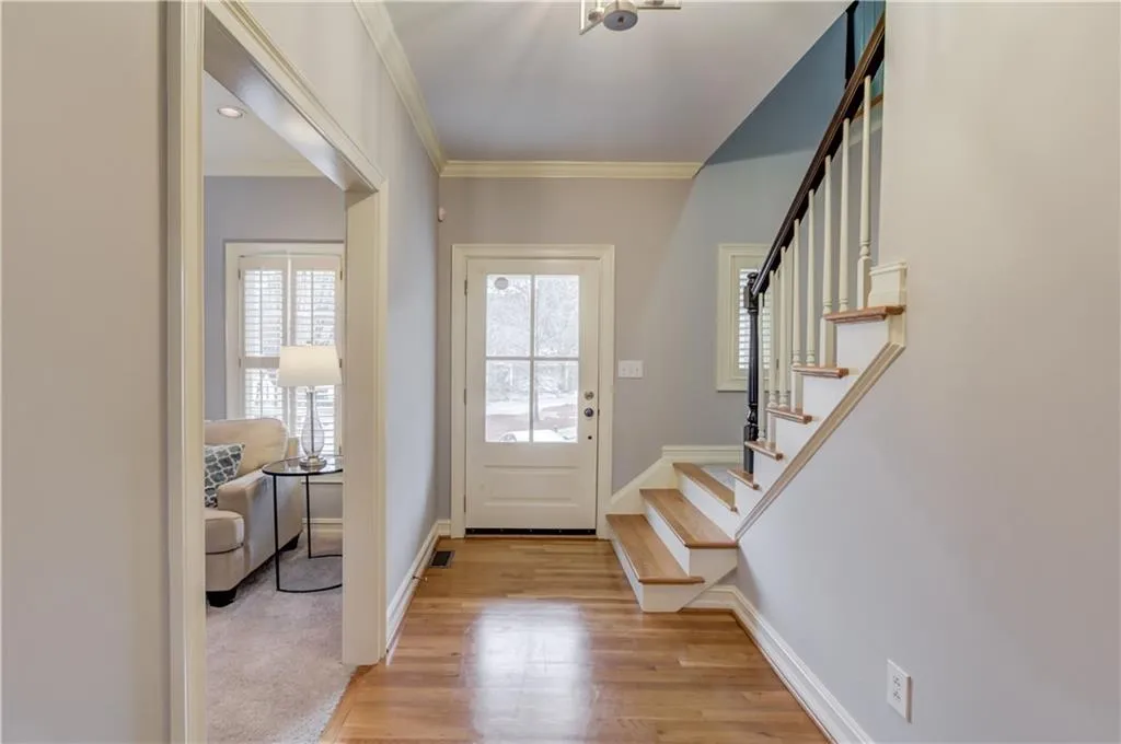 345 Fountain Oaks Lane, Sandy Springs, Georgia 30342, 3 Bedrooms Bedrooms, ,2 BathroomsBathrooms,Residential,Sold,345 Fountain Oaks Lane,6838784
