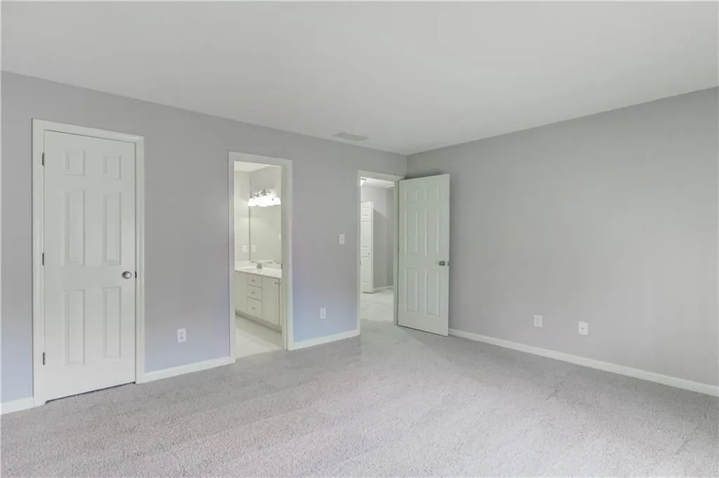 345 Fountain Oaks Lane, Sandy Springs, Georgia 30342, 3 Bedrooms Bedrooms, ,2 BathroomsBathrooms,Residential,Sold,345 Fountain Oaks Lane,6838784