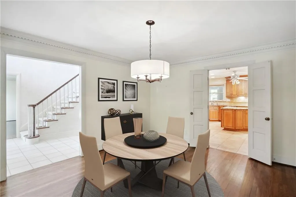 1910 Monticello Court, Sandy Springs, Georgia 30350, 4 Bedrooms Bedrooms, ,4 BathroomsBathrooms,Residential,Sold,1910 Monticello Court,7127329