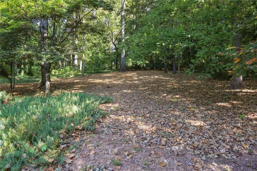 1910 Monticello Court, Sandy Springs, Georgia 30350, 4 Bedrooms Bedrooms, ,4 BathroomsBathrooms,Residential,Sold,1910 Monticello Court,7127329