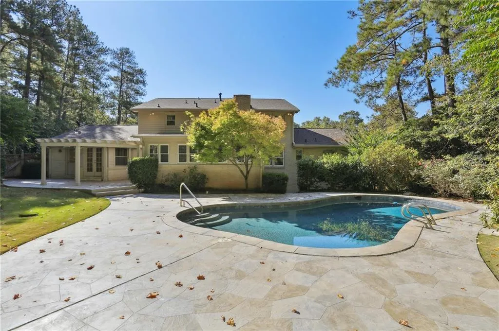 1910 Monticello Court, Sandy Springs, Georgia 30350, 4 Bedrooms Bedrooms, ,4 BathroomsBathrooms,Residential,Sold,1910 Monticello Court,7127329