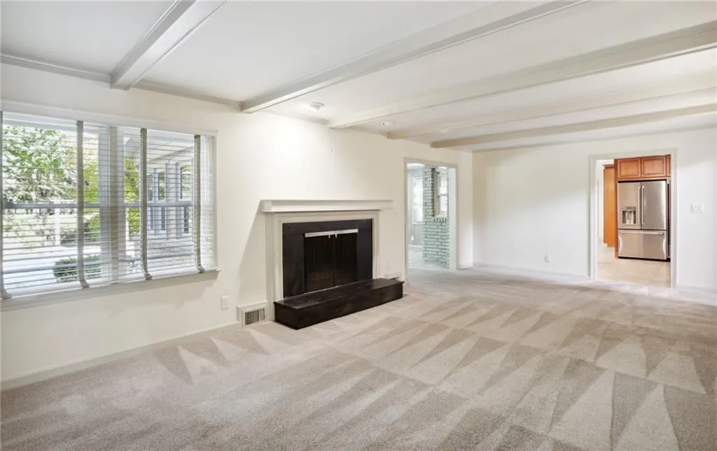 1910 Monticello Court, Sandy Springs, Georgia 30350, 4 Bedrooms Bedrooms, ,4 BathroomsBathrooms,Residential,Sold,1910 Monticello Court,7127329