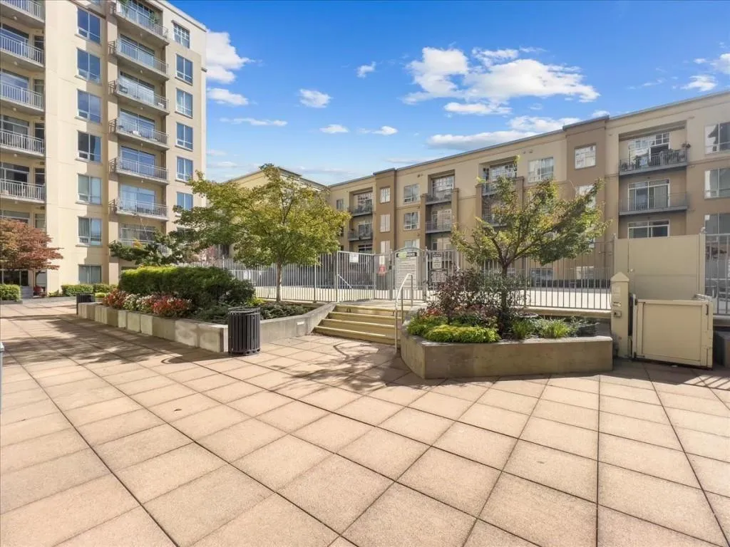 711 Cosmopolitan Drive Ne Unit 347, Atlanta, Georgia 30324, 2 Bedrooms Bedrooms, ,2 BathroomsBathrooms,Residential,For Sale,711 Cosmopolitan Drive Ne Unit 347,7617426