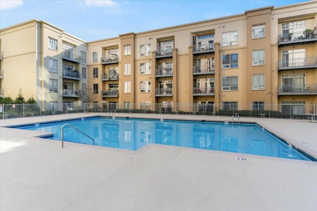 711 Cosmopolitan Drive Ne Unit 347, Atlanta, Georgia 30324, 2 Bedrooms Bedrooms, ,2 BathroomsBathrooms,Residential,For Sale,711 Cosmopolitan Drive Ne Unit 347,7617426