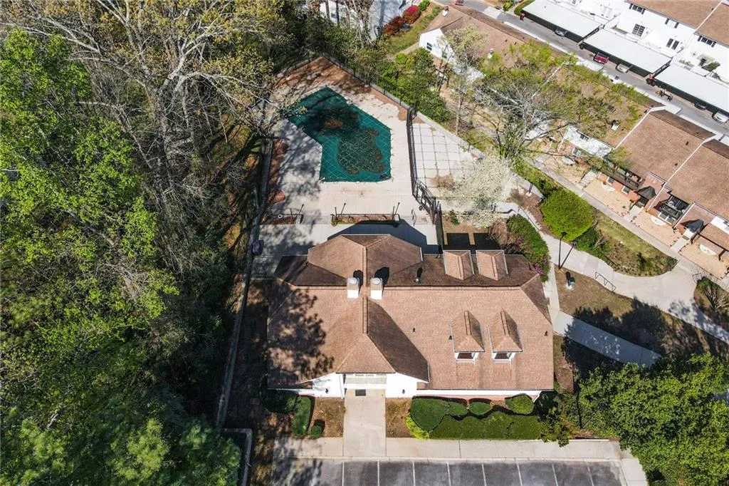 7114 Stonington Drive Ne, Sandy Springs, Georgia 30328, 3 Bedrooms Bedrooms, ,2 BathroomsBathrooms,Residential,Sold,7114 Stonington Drive Ne,7190935