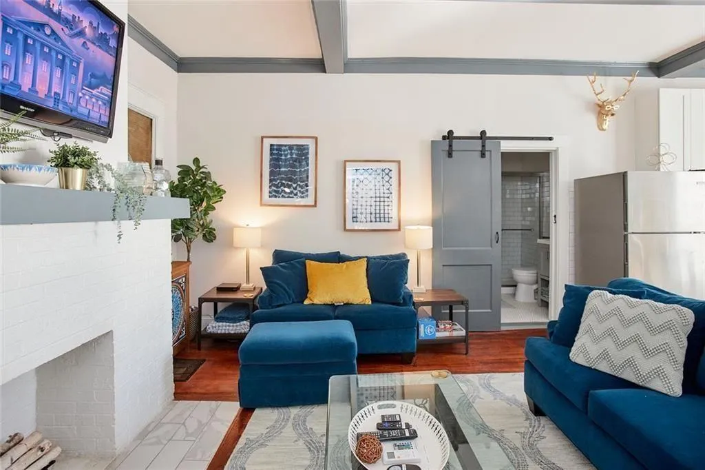 887 Myrtle Street Ne, Atlanta, Georgia 30309, ,Residential Income,For Sale,887 Myrtle Street Ne,7676367