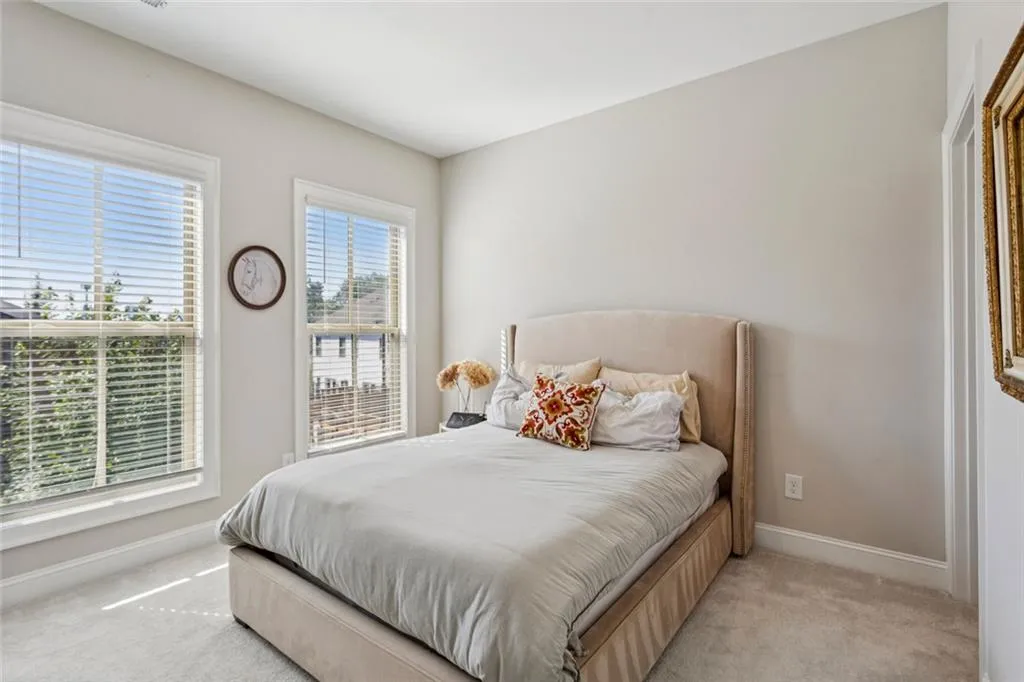 4219 Deming Circle, Sandy Springs, Georgia 30342, 2 Bedrooms Bedrooms, ,2 BathroomsBathrooms,Residential,For Sale,4219 Deming Circle,7652061
