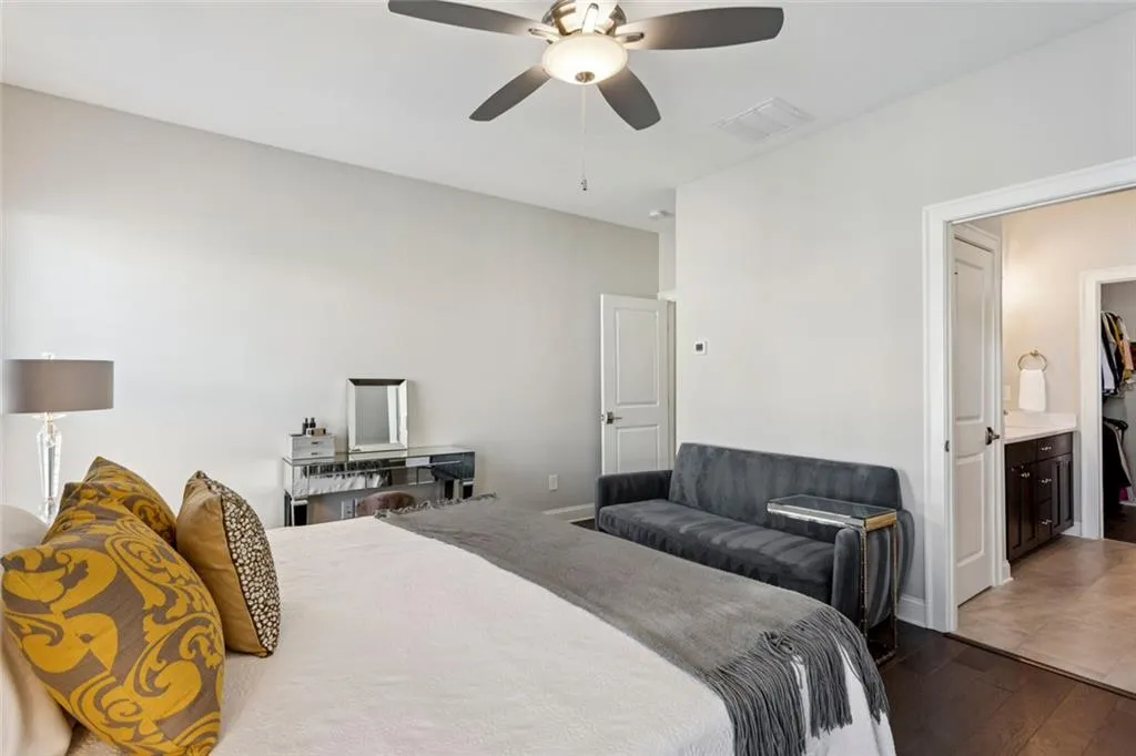 4219 Deming Circle, Sandy Springs, Georgia 30342, 2 Bedrooms Bedrooms, ,2 BathroomsBathrooms,Residential,For Sale,4219 Deming Circle,7652061