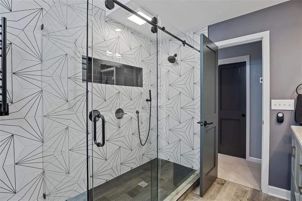 100 Mountain Creek Trace, Sandy Springs, Georgia 30328, 4 Bedrooms Bedrooms, ,3 BathroomsBathrooms,Residential,Sold,100 Mountain Creek Trace,6931774