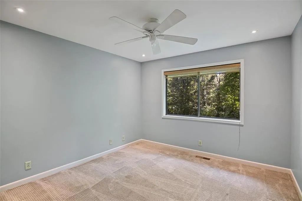 100 Mountain Creek Trace, Sandy Springs, Georgia 30328, 4 Bedrooms Bedrooms, ,3 BathroomsBathrooms,Residential,Sold,100 Mountain Creek Trace,6931774