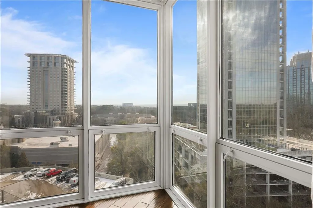 2870 Pharr Court South Nw Unit 1205, Atlanta, Georgia 30305, 2 Bedrooms Bedrooms, ,2 BathroomsBathrooms,Residential,For Sale,2870 Pharr Court South Nw Unit 1205,7509990