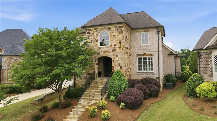 5869 Chickasaw Lane, Braselton, Georgia 30517