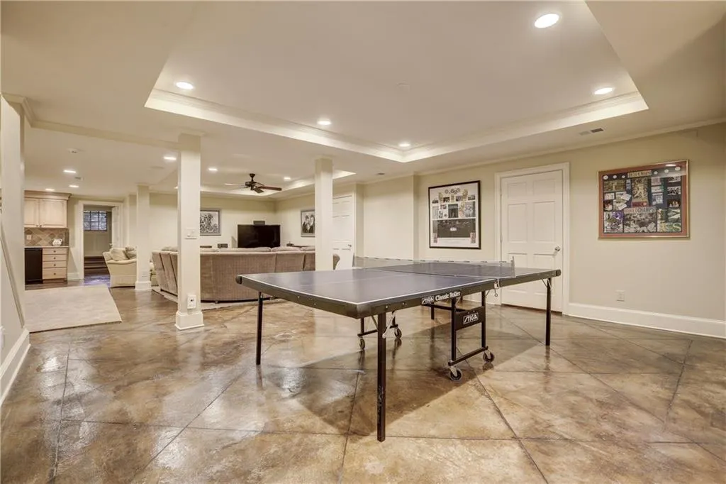 130 Churchill Drive, Sandy Springs, Georgia 30350, 5 Bedrooms Bedrooms, ,4 BathroomsBathrooms,Residential,Sold,130 Churchill Drive,6013433