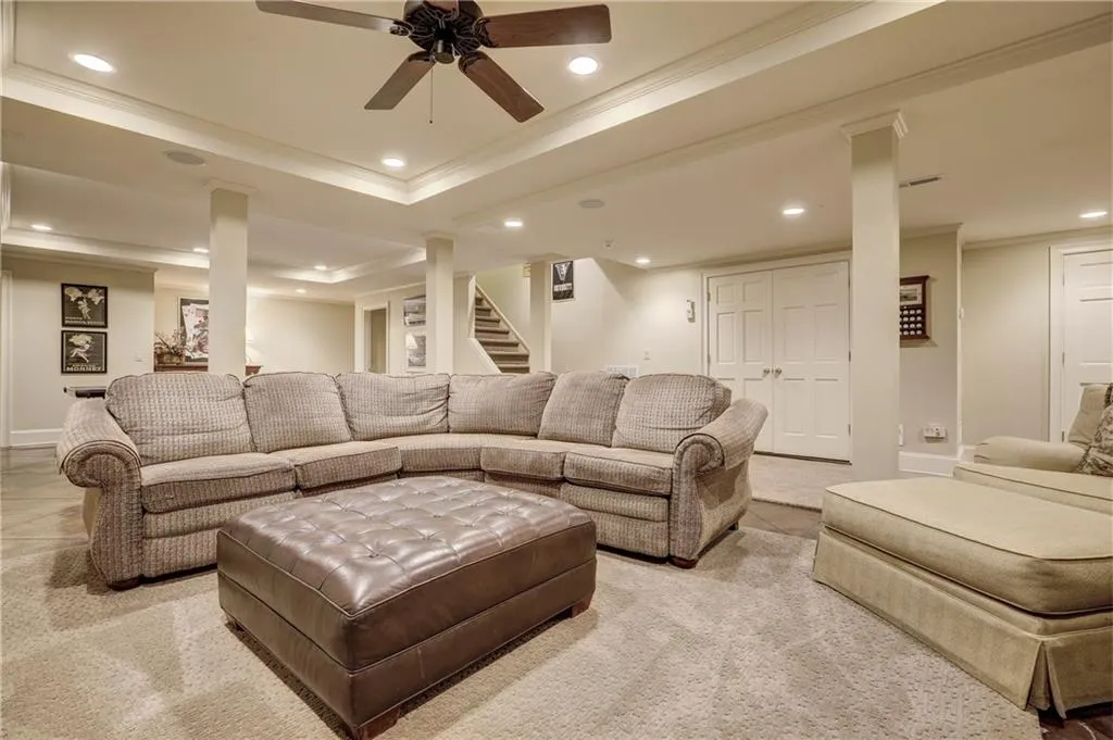 130 Churchill Drive, Sandy Springs, Georgia 30350, 5 Bedrooms Bedrooms, ,4 BathroomsBathrooms,Residential,Sold,130 Churchill Drive,6013433