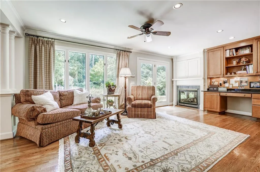 130 Churchill Drive, Sandy Springs, Georgia 30350, 5 Bedrooms Bedrooms, ,4 BathroomsBathrooms,Residential,Sold,130 Churchill Drive,6013433