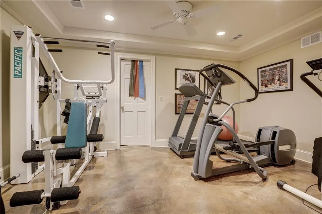 130 Churchill Drive, Sandy Springs, Georgia 30350, 5 Bedrooms Bedrooms, ,4 BathroomsBathrooms,Residential,Sold,130 Churchill Drive,6013433