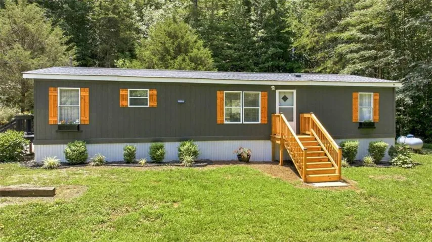 3561 Yonah Homer Road, Alto, Georgia 30510