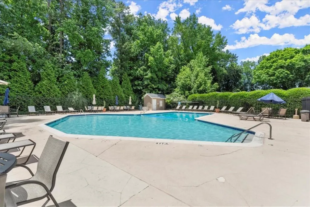 608 Brighton Point, Atlanta, Georgia 30328, 2 Bedrooms Bedrooms, ,2 BathroomsBathrooms,Residential,Sold,608 Brighton Point,7443192