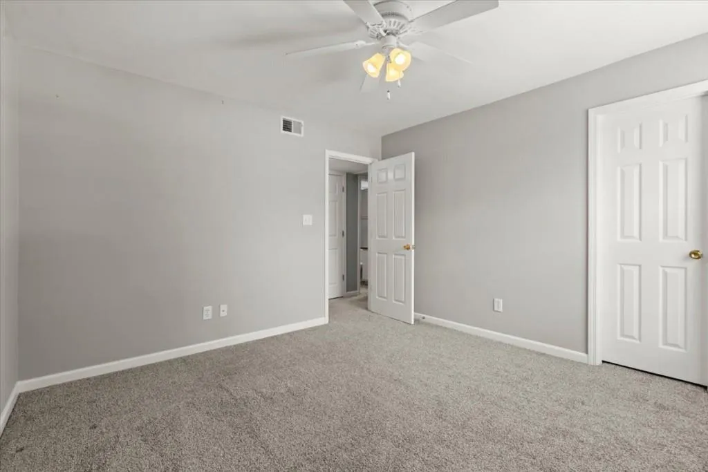 608 Brighton Point, Atlanta, Georgia 30328, 2 Bedrooms Bedrooms, ,2 BathroomsBathrooms,Residential,Sold,608 Brighton Point,7443192