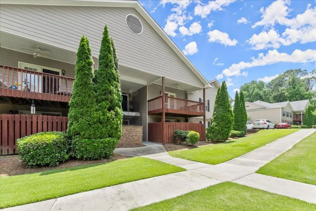 608 Brighton Point, Atlanta, Georgia 30328, 2 Bedrooms Bedrooms, ,2 BathroomsBathrooms,Residential,Sold,608 Brighton Point,7443192