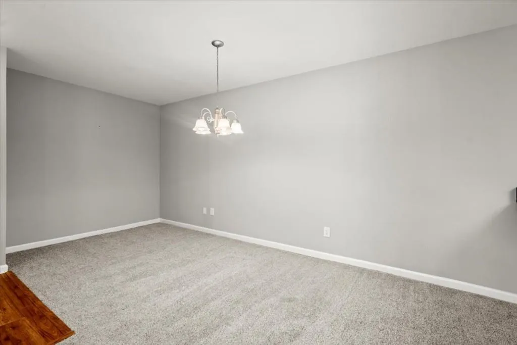 608 Brighton Point, Atlanta, Georgia 30328, 2 Bedrooms Bedrooms, ,2 BathroomsBathrooms,Residential,Sold,608 Brighton Point,7443192