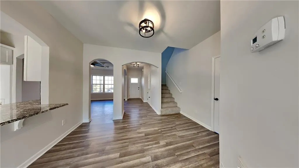 2548 Bellview Avenue Nw, Atlanta, Georgia 30318, 4 Bedrooms Bedrooms, ,2 BathroomsBathrooms,Residential,For Sale,2548 Bellview Avenue Nw,7570794
