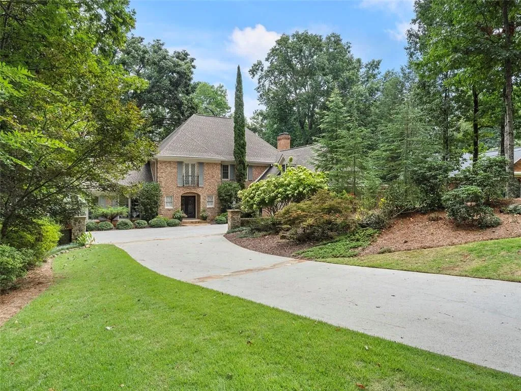 8895 River Run, Atlanta, Georgia 30350, 4 Bedrooms Bedrooms, ,4 BathroomsBathrooms,Residential,Sold,8895 River Run,7267959