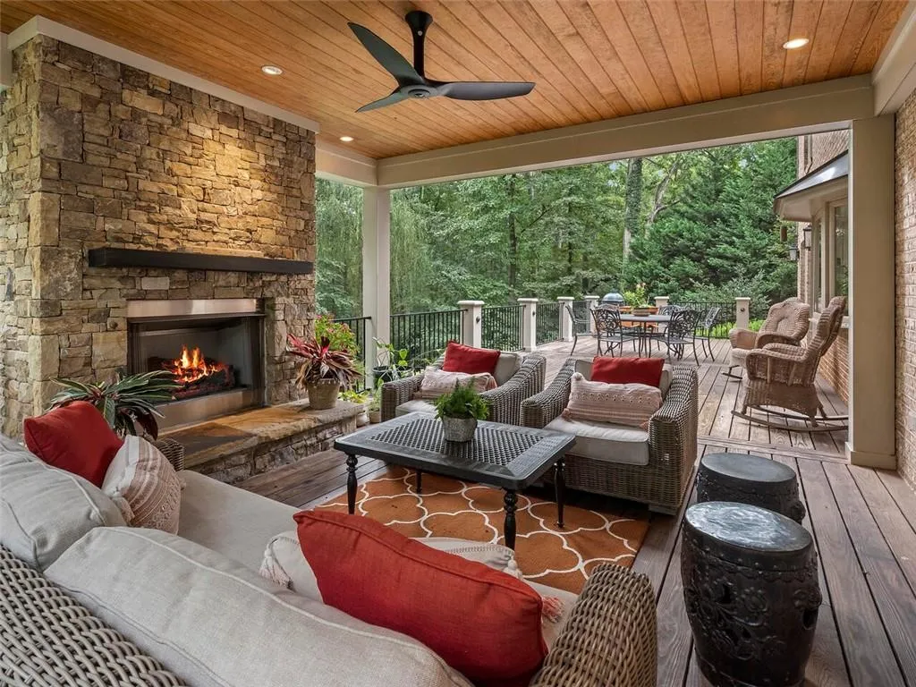 8895 River Run, Atlanta, Georgia 30350, 4 Bedrooms Bedrooms, ,4 BathroomsBathrooms,Residential,Sold,8895 River Run,7267959