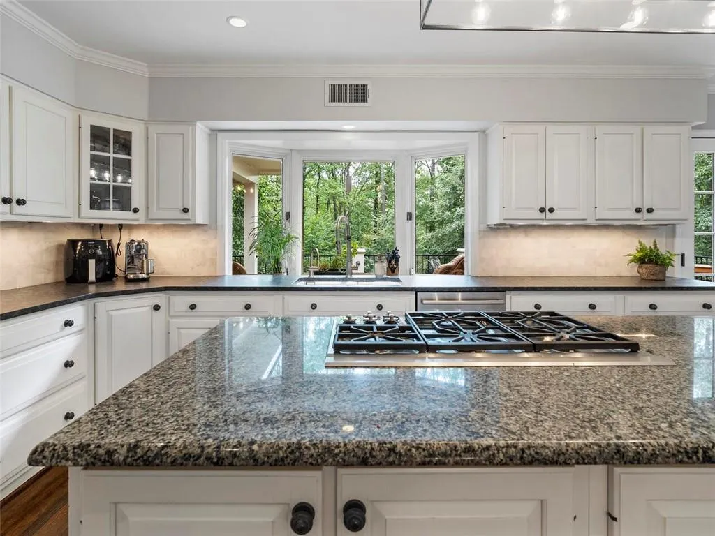 8895 River Run, Atlanta, Georgia 30350, 4 Bedrooms Bedrooms, ,4 BathroomsBathrooms,Residential,Sold,8895 River Run,7267959