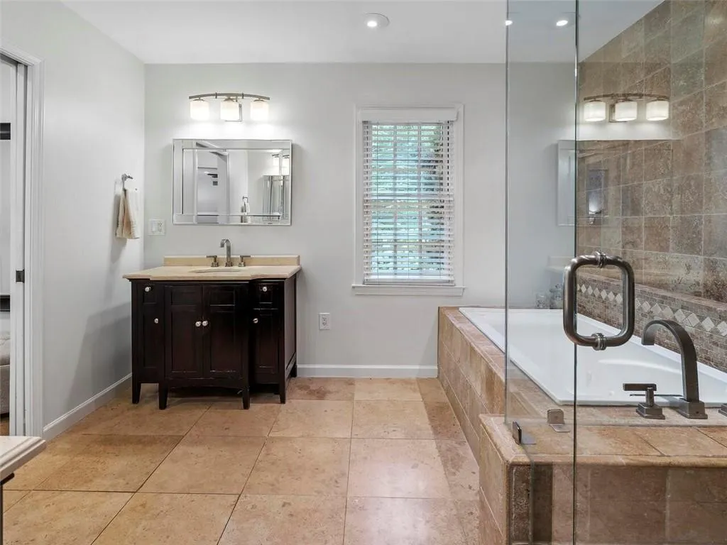 8895 River Run, Atlanta, Georgia 30350, 4 Bedrooms Bedrooms, ,4 BathroomsBathrooms,Residential,Sold,8895 River Run,7267959