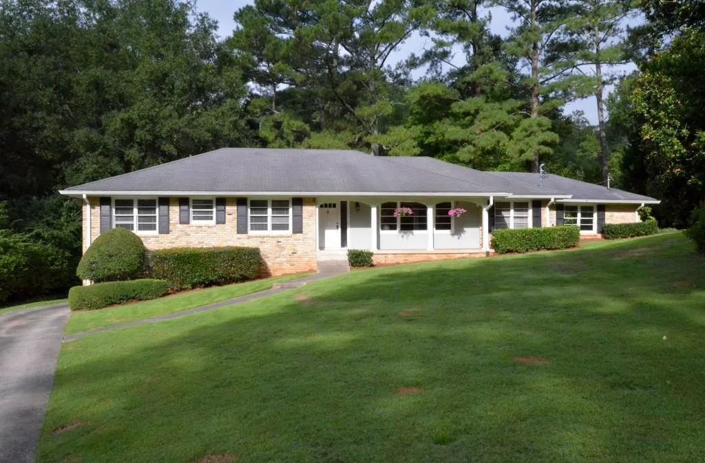 4830 Kendall Court, Atlanta, Georgia 30342, 4 Bedrooms Bedrooms, ,3 BathroomsBathrooms,Residential,Sold,4830 Kendall Court,5620066