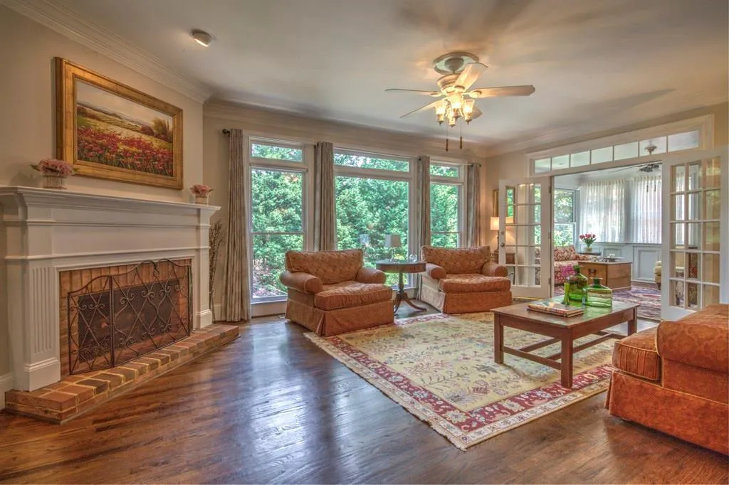 4455 Highgrove Pointe, Atlanta, Georgia 30319, 4 Bedrooms Bedrooms, ,4 BathroomsBathrooms,Residential,Sold,4455 Highgrove Pointe,5733654