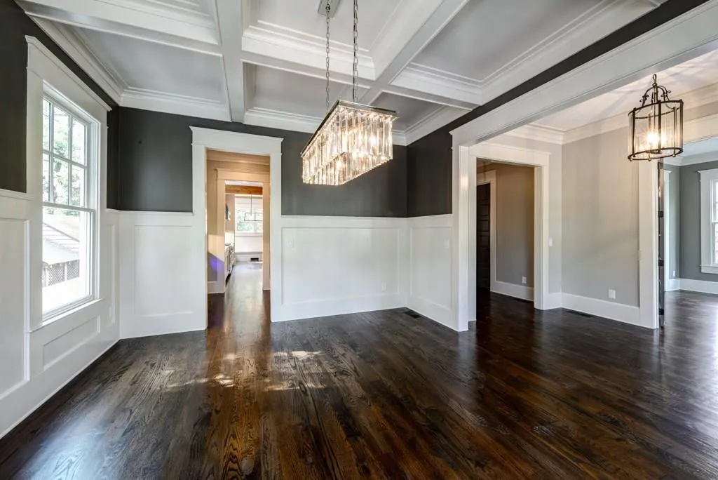 195 E Wesley Road, Atlanta, Georgia 30305, 6 Bedrooms Bedrooms, ,6 BathroomsBathrooms,Residential,Sold,195 E Wesley Road,5651811