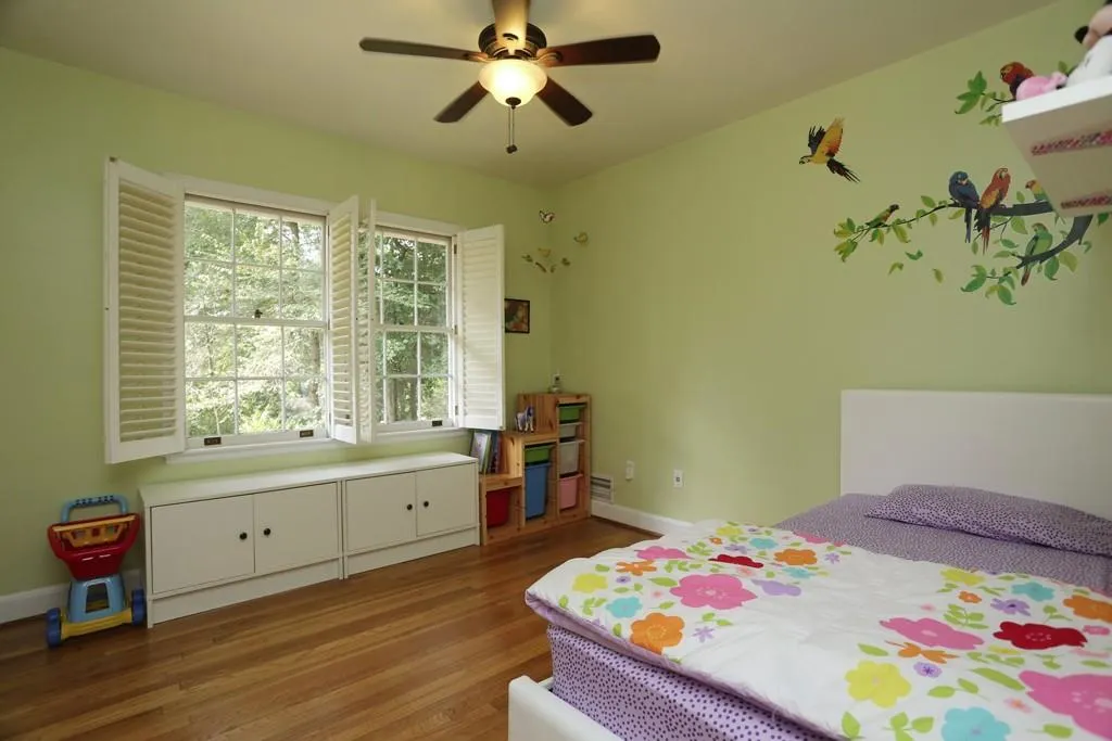 535 Timber Valley Road, Atlanta, Georgia 30342, 3 Bedrooms Bedrooms, ,2 BathroomsBathrooms,Residential,Sold,535 Timber Valley Road,5592149