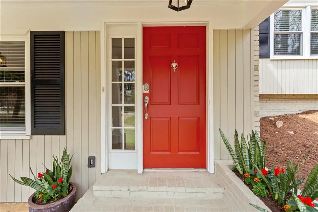 5780 Brookgreen Road, Atlanta, Georgia 30328, 3 Bedrooms Bedrooms, ,2 BathroomsBathrooms,Residential,Sold,5780 Brookgreen Road,6884663