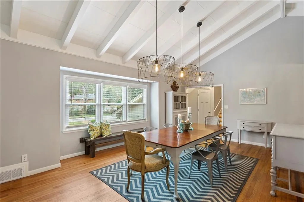 5780 Brookgreen Road, Atlanta, Georgia 30328, 3 Bedrooms Bedrooms, ,2 BathroomsBathrooms,Residential,Sold,5780 Brookgreen Road,6884663