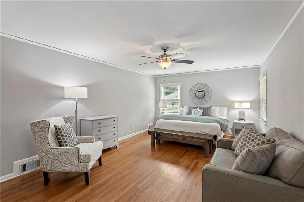 5780 Brookgreen Road, Atlanta, Georgia 30328, 3 Bedrooms Bedrooms, ,2 BathroomsBathrooms,Residential,Sold,5780 Brookgreen Road,6884663