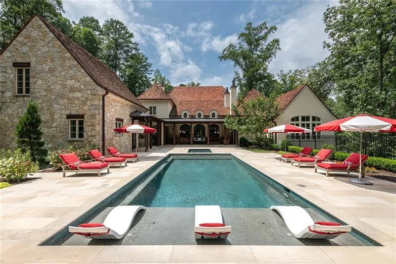 4975 Rebel Trail, Atlanta, Georgia 30327, 5 Bedrooms Bedrooms, ,5 BathroomsBathrooms,Residential,For Sale,4975 Rebel Trail,7538714