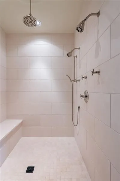 4975 Rebel Trail, Atlanta, Georgia 30327, 5 Bedrooms Bedrooms, ,5 BathroomsBathrooms,Residential,For Sale,4975 Rebel Trail,7538714