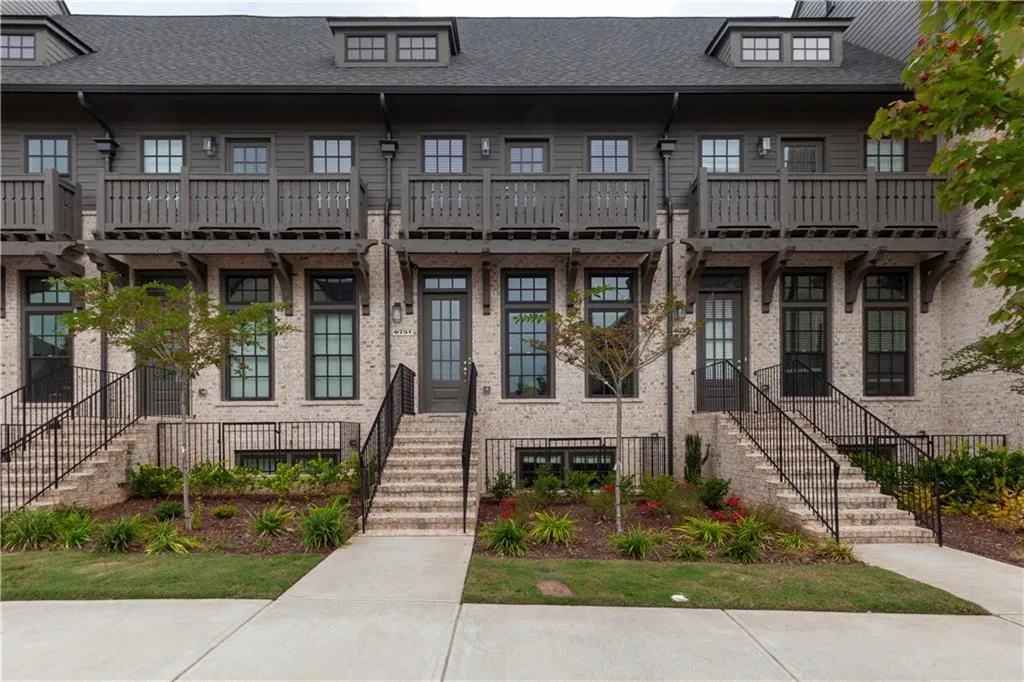 6751 Cadence Boulevard, Sandy Springs, Georgia 30328, 3 Bedrooms Bedrooms, ,3 BathroomsBathrooms,Residential,Sold,6751 Cadence Boulevard,6887608