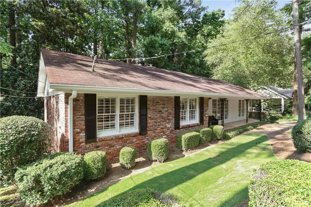 345 Amberidge Trail, Sandy Springs, Georgia 30328, 3 Bedrooms Bedrooms, ,2 BathroomsBathrooms,Residential,Sold,345 Amberidge Trail,6021958