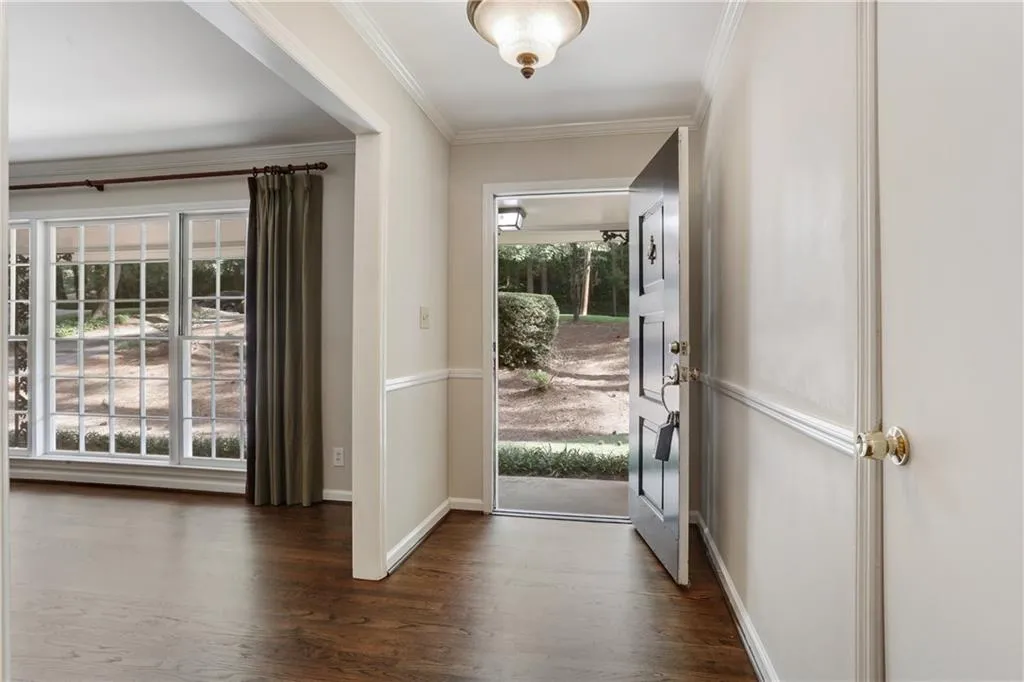 345 Amberidge Trail, Sandy Springs, Georgia 30328, 3 Bedrooms Bedrooms, ,2 BathroomsBathrooms,Residential,Sold,345 Amberidge Trail,6021958