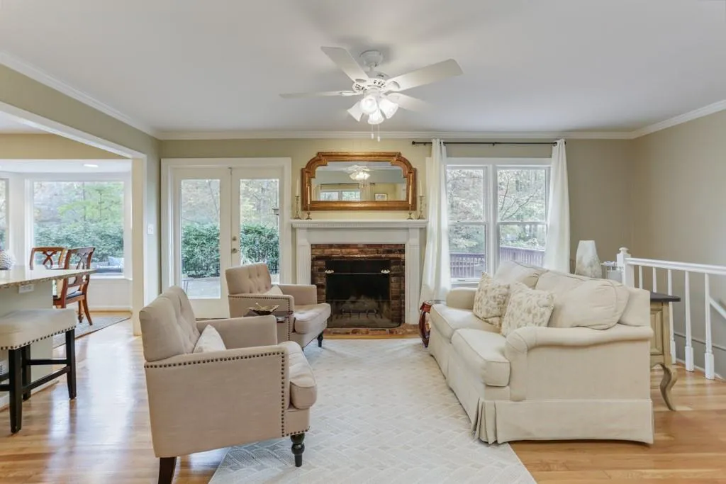7105 Duncourtney Drive, Atlanta, Georgia 30328, 4 Bedrooms Bedrooms, ,3 BathroomsBathrooms,Residential,Sold,7105 Duncourtney Drive,6647191