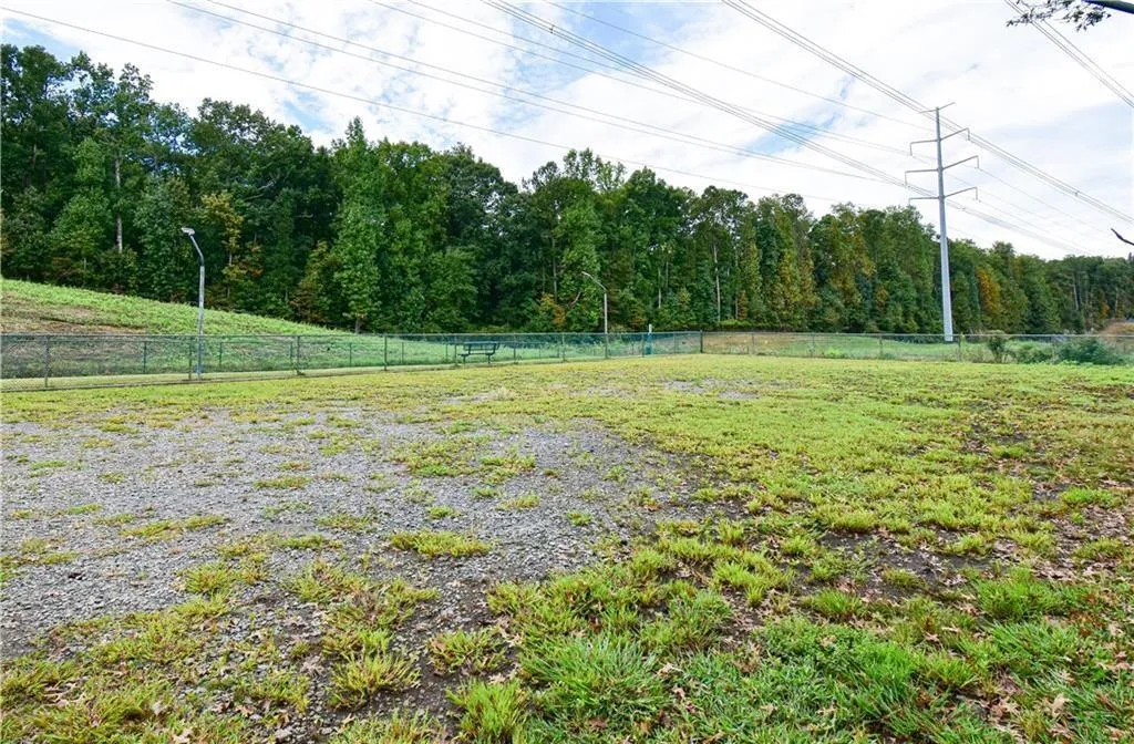 2007 Wingate Way, Atlanta, Georgia 30350, 1 Bedroom Bedrooms, ,1 BathroomBathrooms,Residential,Sold,2007 Wingate Way,7562851