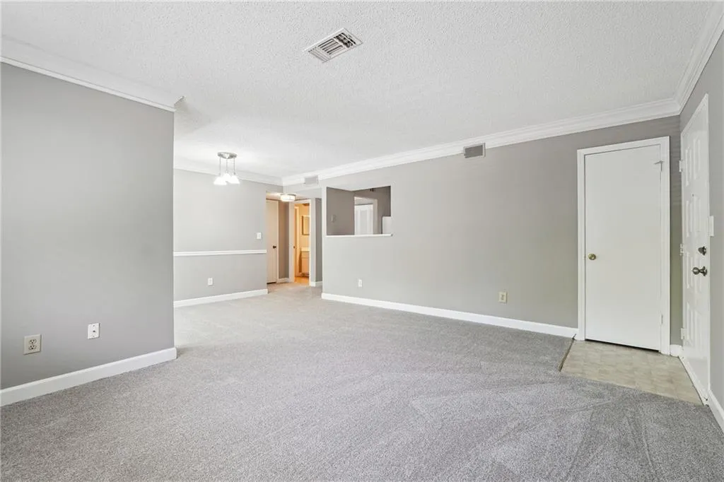 2007 Wingate Way, Atlanta, Georgia 30350, 1 Bedroom Bedrooms, ,1 BathroomBathrooms,Residential,Sold,2007 Wingate Way,7562851