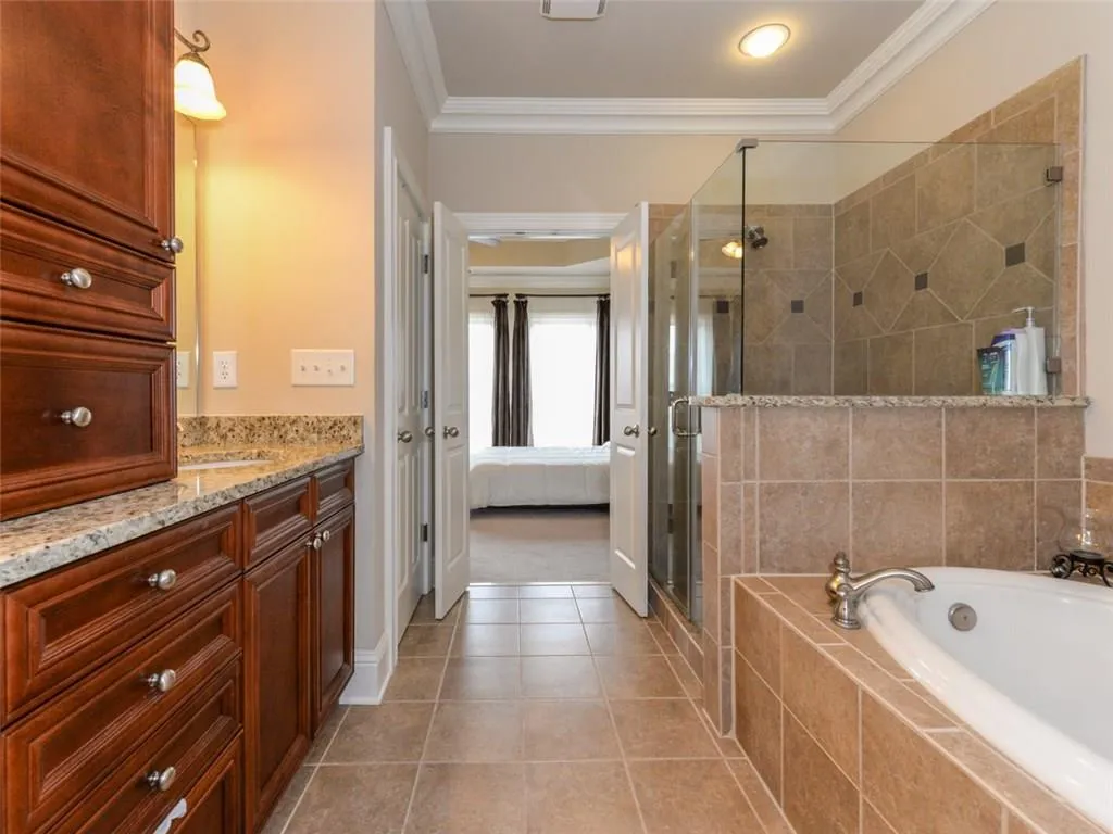 359 Alderwood Lane Unit 54, Sandy Springs, Georgia 30328, 3 Bedrooms Bedrooms, ,3 BathroomsBathrooms,Residential,Sold,359 Alderwood Lane Unit 54,5776315