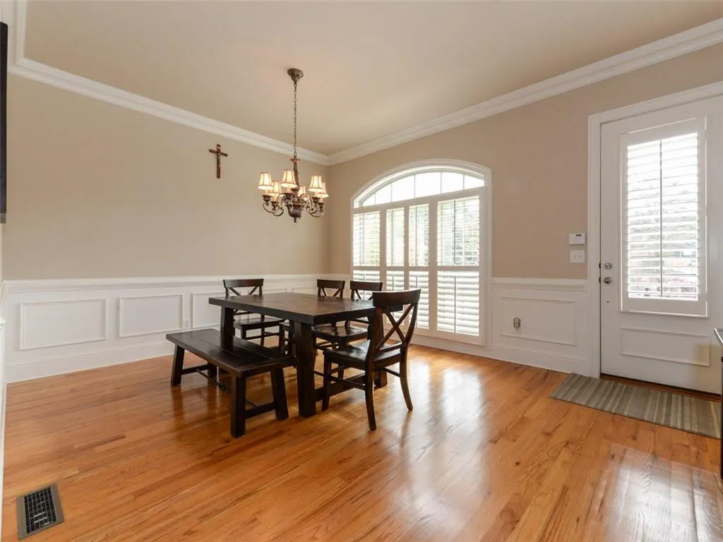 359 Alderwood Lane Unit 54, Sandy Springs, Georgia 30328, 3 Bedrooms Bedrooms, ,3 BathroomsBathrooms,Residential,Sold,359 Alderwood Lane Unit 54,5776315