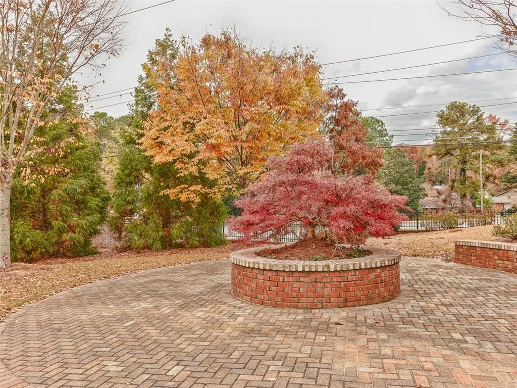 359 Alderwood Lane Unit 54, Sandy Springs, Georgia 30328, 3 Bedrooms Bedrooms, ,3 BathroomsBathrooms,Residential,Sold,359 Alderwood Lane Unit 54,5776315